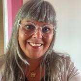 Gitte Grøndahl - Familieterapeut/-rådgiver, Psykoterapeut, Mindfulness instruktør, Stresscoach, Børn og unge coach, ACT coach, Selvværdscoach, Coach, MBSR mindfulness instruktør, Terapeut